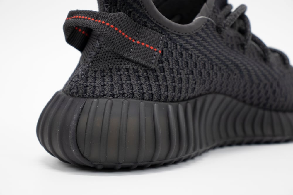 YZY – 350 V2